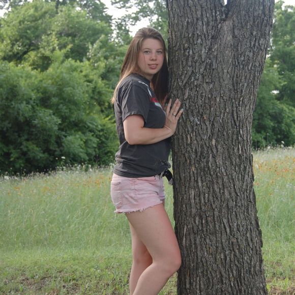 Meet your Posher, Krista - Picture 1 of 1